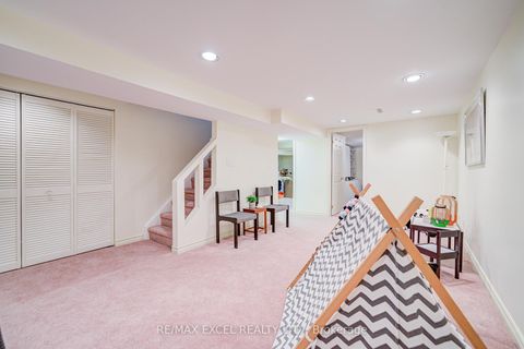 Photo 36 at 176 Goldhawk Trail, Milliken, Toronto