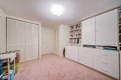 Photo 40 at 176 Goldhawk Trail, Milliken, Toronto