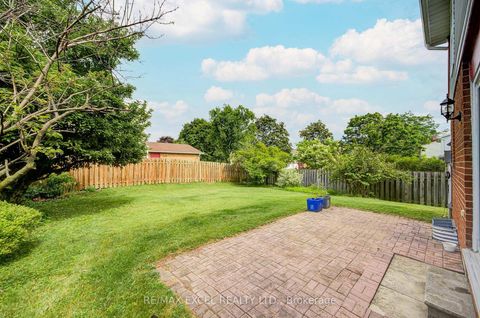 Photo 44 at 176 Goldhawk Trail, Milliken, Toronto