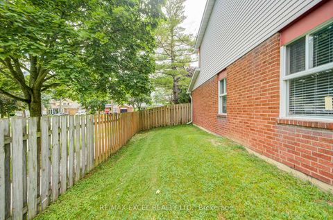 Photo 47 at 176 Goldhawk Trail, Milliken, Toronto