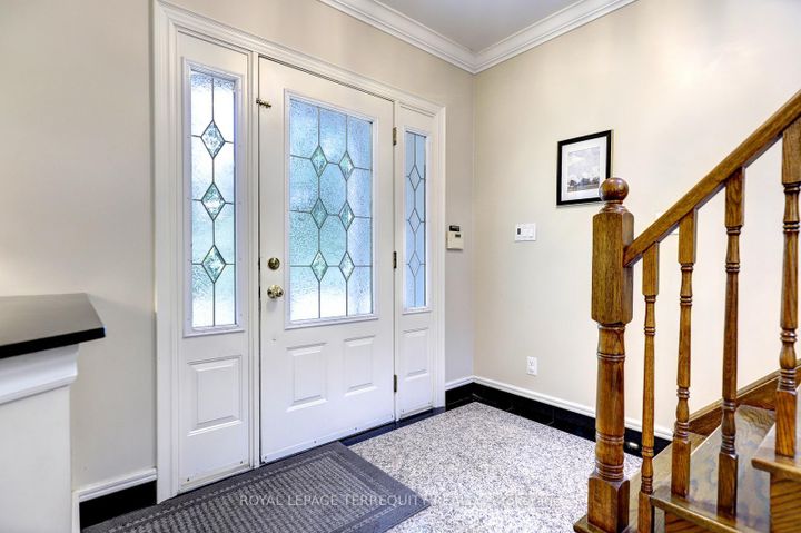 Photo 3 at 27 Shadwick Drive, Richview, Toronto