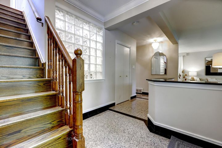 Photo 19 at 27 Shadwick Drive, Richview, Toronto