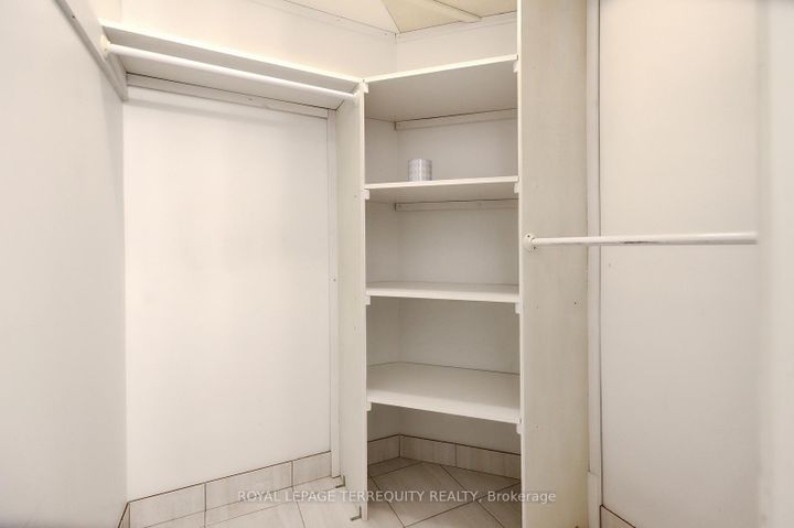 Photo 26 at 27 Shadwick Drive, Richview, Toronto