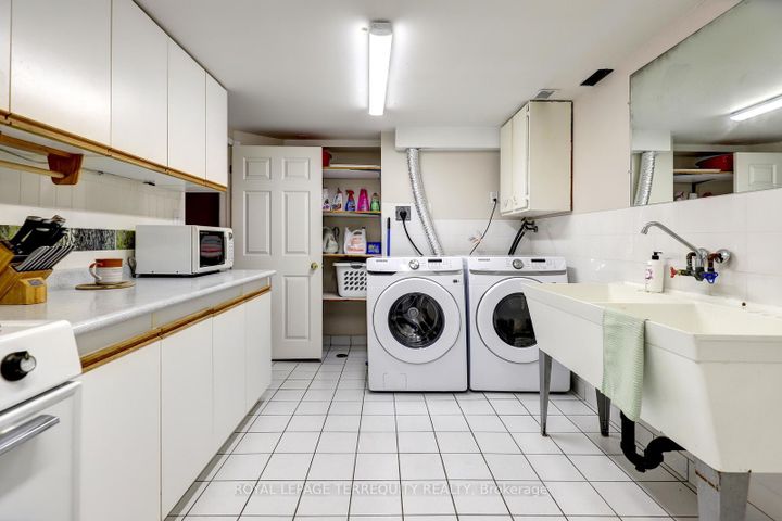 Photo 31 at 27 Shadwick Drive, Richview, Toronto