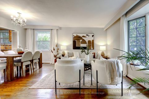 Photo 6 at 27 Shadwick Drive, Richview, Toronto