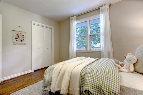 Photo 15 at 27 Shadwick Drive, Richview, Toronto