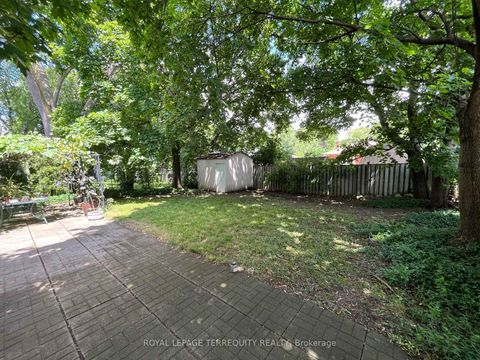 Photo 35 at 27 Shadwick Drive, Richview, Toronto