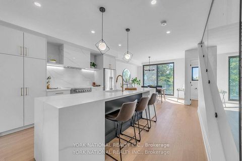 Photo 10 at 8 - 59 Charles Street, Central Newmarket, Newmarket