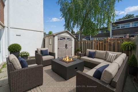 Photo 20 at 128 - 30 Venetian Crescent, Jane Heights, Toronto