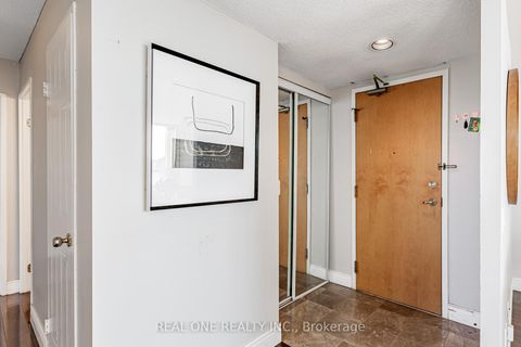Photo 3 at 1503 - 238 Doris Avenue, Willowdale East, Toronto