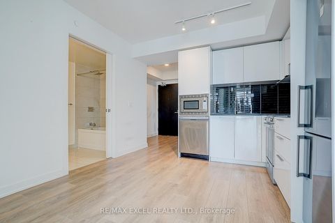 Photo 10 at 3509 - 501 Yonge Street, Yonge Corridor, Toronto