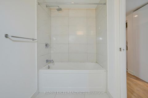 Photo 14 at 3509 - 501 Yonge Street, Yonge Corridor, Toronto