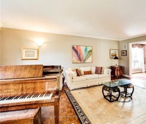Photo 8 at 15 Tofino Crescent, Don Mills, Toronto