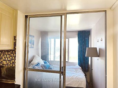 Photo 10 at 1604 - 715 Don Mills Road, Flemingdon Park, Toronto