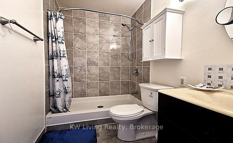 Photo 15 at 1604 - 715 Don Mills Road, Flemingdon Park, Toronto