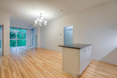 Photo 1 at 230 - 8763 Bayview Avenue, Doncrest, Richmond Hill