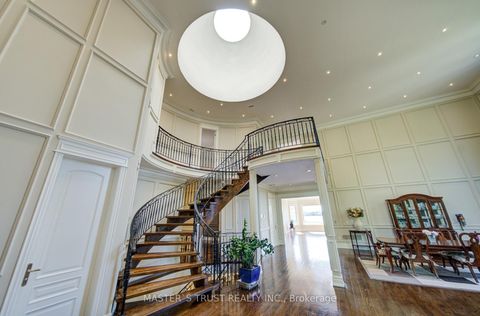 Photo 3 at 727 Sunset Beach Road, Oak Ridges Lake Wilcox, Richmond Hill
