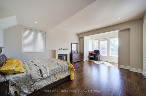 Photo 14 at 727 Sunset Beach Road, Oak Ridges Lake Wilcox, Richmond Hill