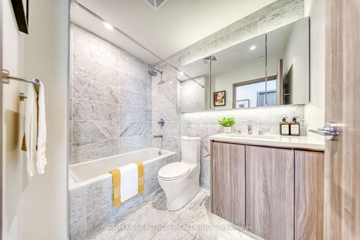 Photo 24 at PH4106 - 95 McMahon Drive, Bayview Village, Toronto