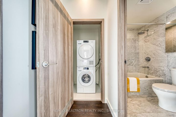 Photo 27 at PH4106 - 95 McMahon Drive, Bayview Village, Toronto