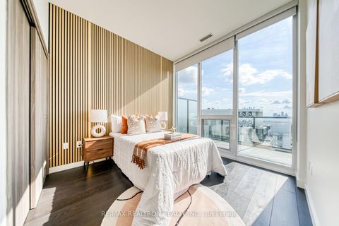 Photo 17 at PH4106 - 95 McMahon Drive, Bayview Village, Toronto