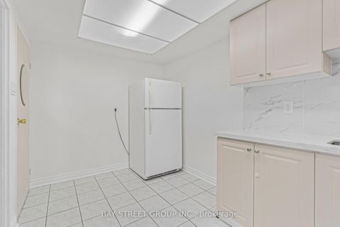 Photo 17 at 1207 - 10 Stonehill Court, L'Amoreaux, Toronto