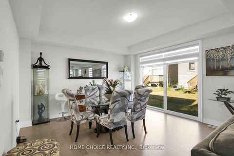 Photo 15 at 22 Ludlow Drive E, Rural Barrie Southeast, Barrie