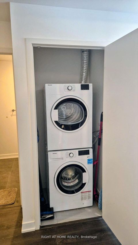 Photo 27 at 1703 - 15 Holmes Avenue, Willowdale East, Toronto