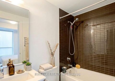 Photo 4 at 1405 - 200 Bloor Street W, Annex, Toronto