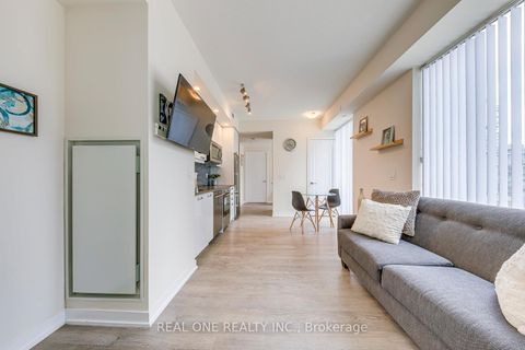 Photo 14 at 1001 - 99 JOHN Street, Waterfront Communities C1, Toronto