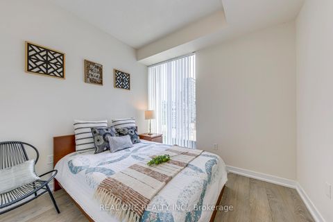 Photo 16 at 1001 - 99 JOHN Street, Waterfront Communities C1, Toronto