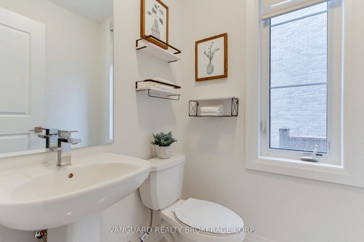 Photo 6 at 950 Isaac Phillips Way, Summerhill Estates, Newmarket