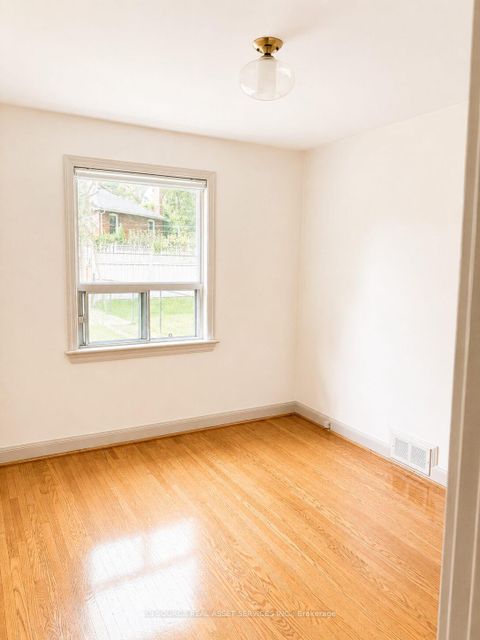 Photo 11 at 100 Ballacaine Drive, Queensway, Toronto