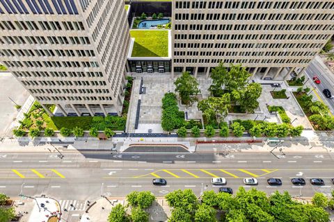 Photo 22 at 2303 - 909 Bay Street, Bay Street Corridor, Toronto