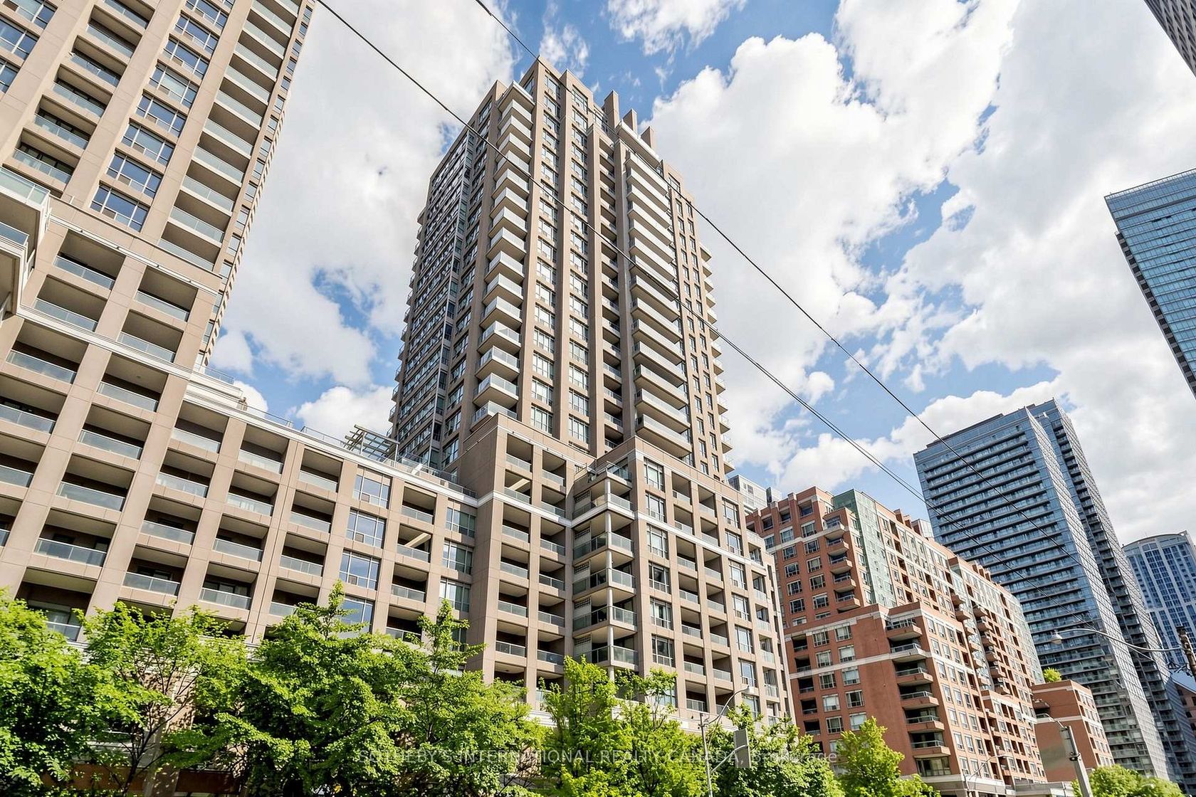 2303 - 909 Bay Street, Bay Street Corridor, Toronto 