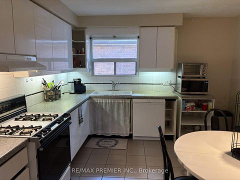 Photo 8 at 2979 Weston Road, Pelmo Park W5, Toronto