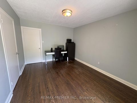 Photo 14 at 2979 Weston Road, Pelmo Park W5, Toronto