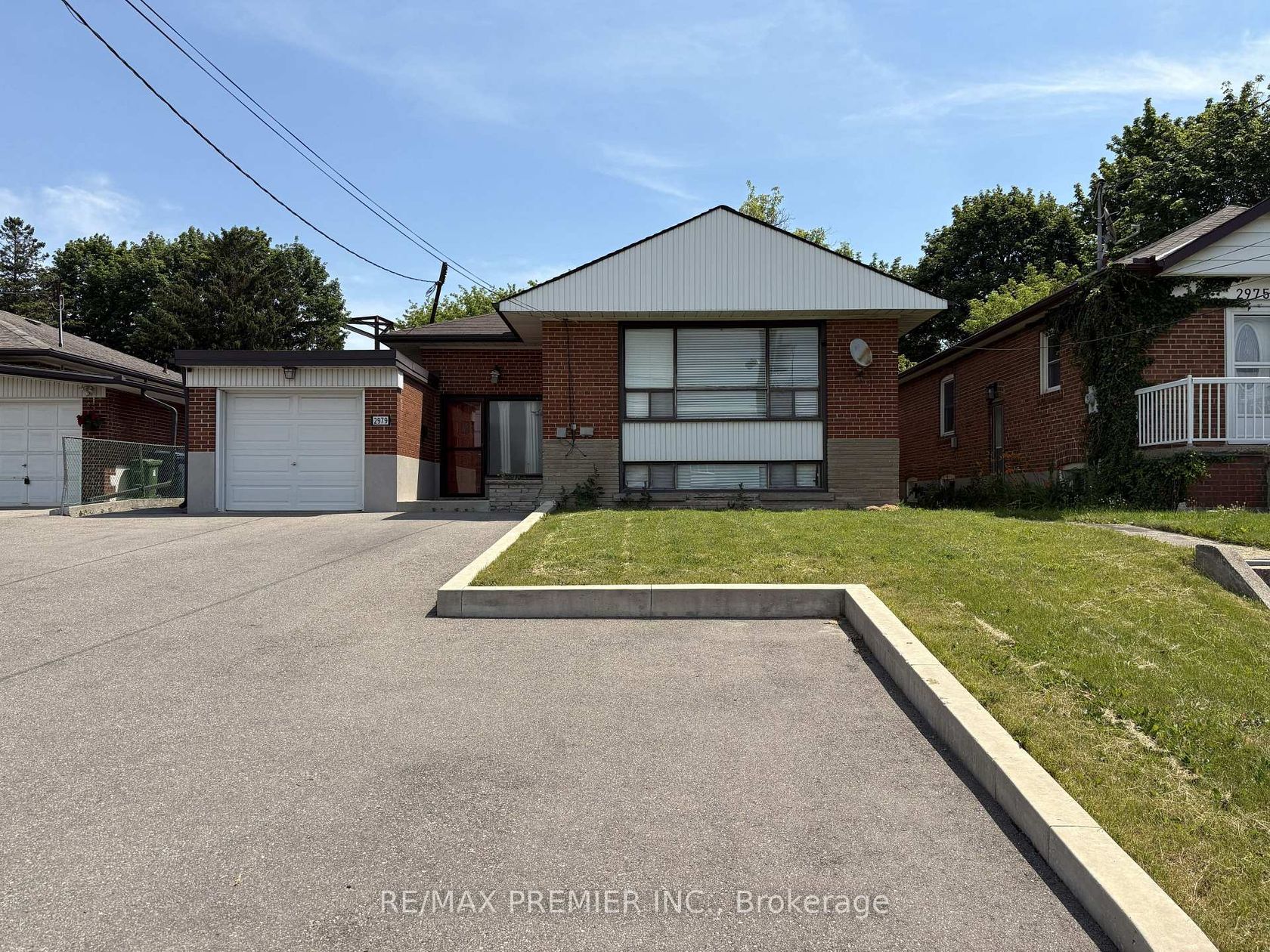 2979 Weston Road, Pelmo Park W5, Toronto 
