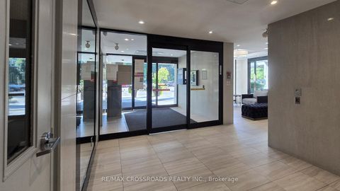Photo 4 at 208 - 715 Don Mills Road, Flemingdon Park, Toronto