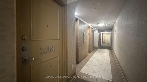 Photo 9 at 208 - 715 Don Mills Road, Flemingdon Park, Toronto