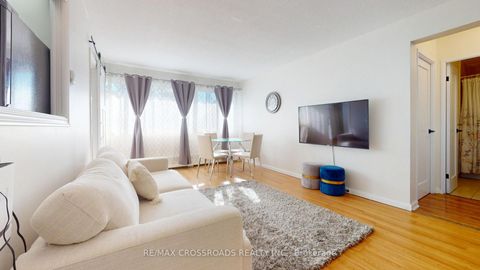 Photo 10 at 208 - 715 Don Mills Road, Flemingdon Park, Toronto