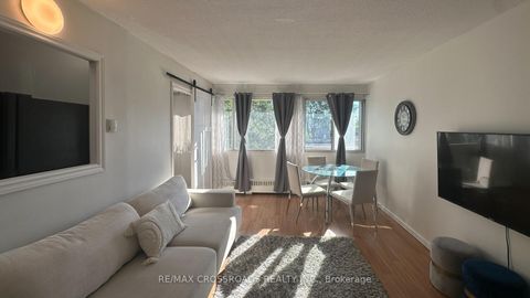 Photo 11 at 208 - 715 Don Mills Road, Flemingdon Park, Toronto