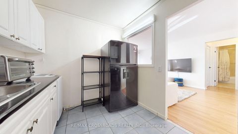 Photo 18 at 208 - 715 Don Mills Road, Flemingdon Park, Toronto