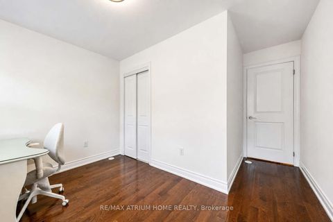 Photo 22 at 6 - 20 Hargrave Lane, York Mills, Toronto