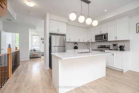 Photo 15 at 57 Woodstream Drive, Clairville, Toronto