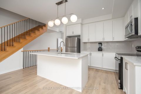Photo 16 at 57 Woodstream Drive, Clairville, Toronto