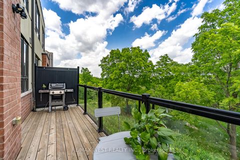 Photo 20 at 57 Woodstream Drive, Clairville, Toronto