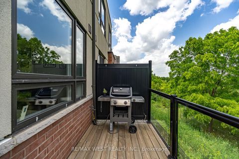 Photo 21 at 57 Woodstream Drive, Clairville, Toronto