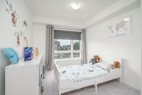 Photo 32 at 57 Woodstream Drive, Clairville, Toronto
