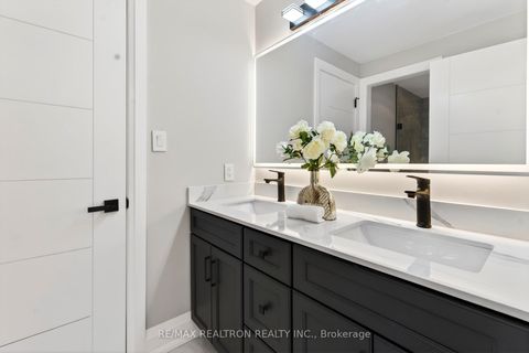 Photo 32 at 792 Midland Avenue, Kennedy Park, Toronto